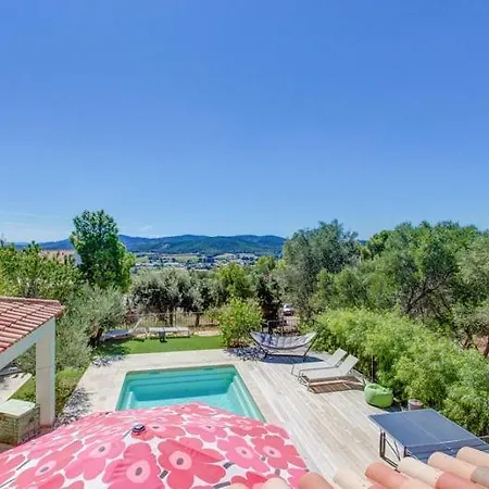 빌라 Bormes-les-mimosas Sleeps 14 Pool Air Con *
